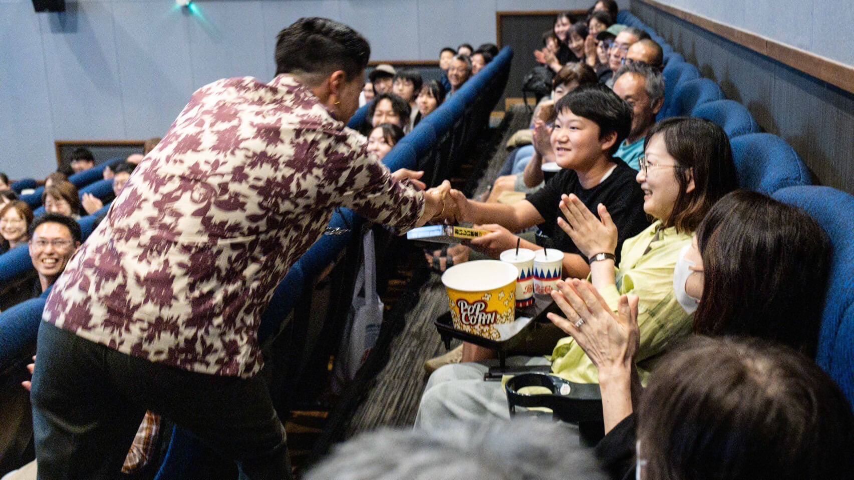 キャラバン写真5