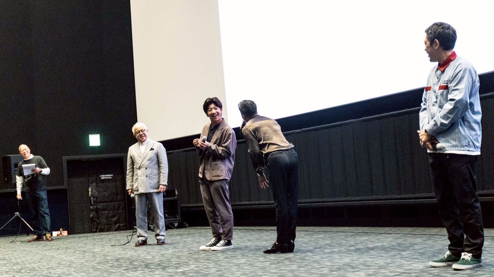 キャラバン写真2