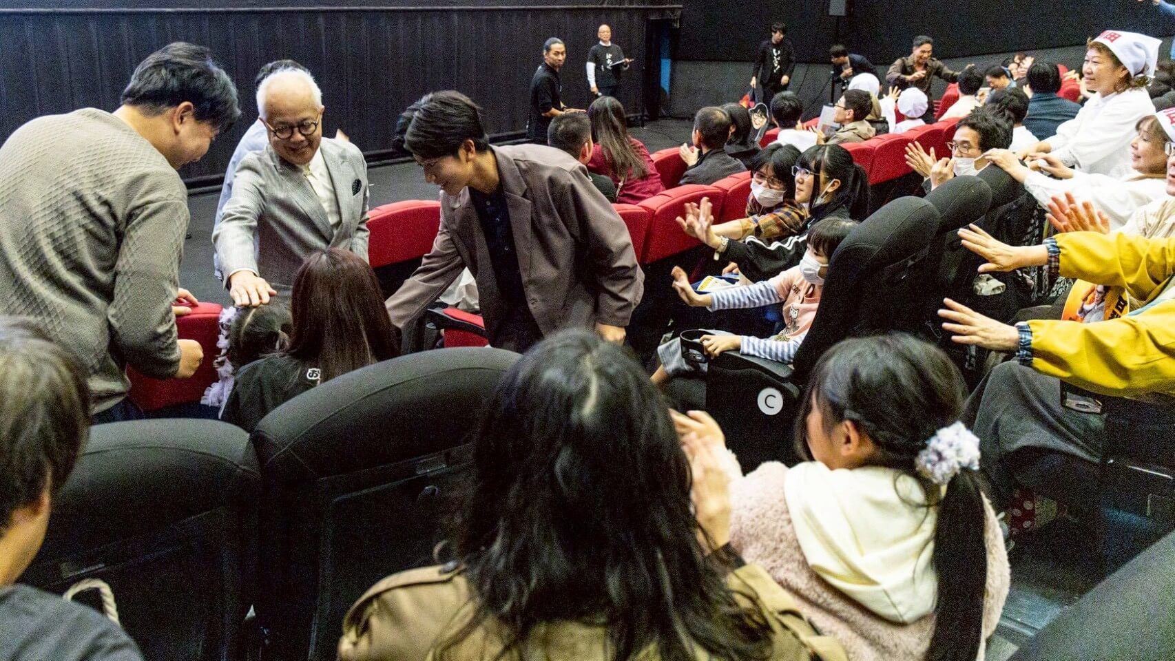 キャラバン写真8