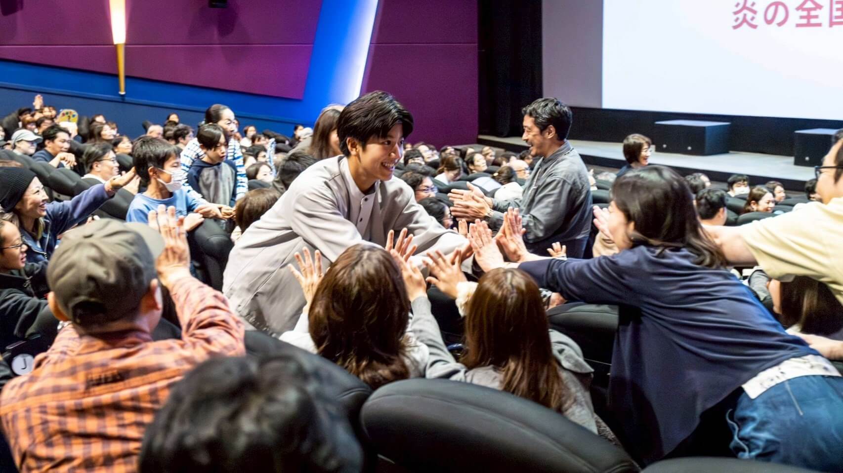 キャラバン写真8