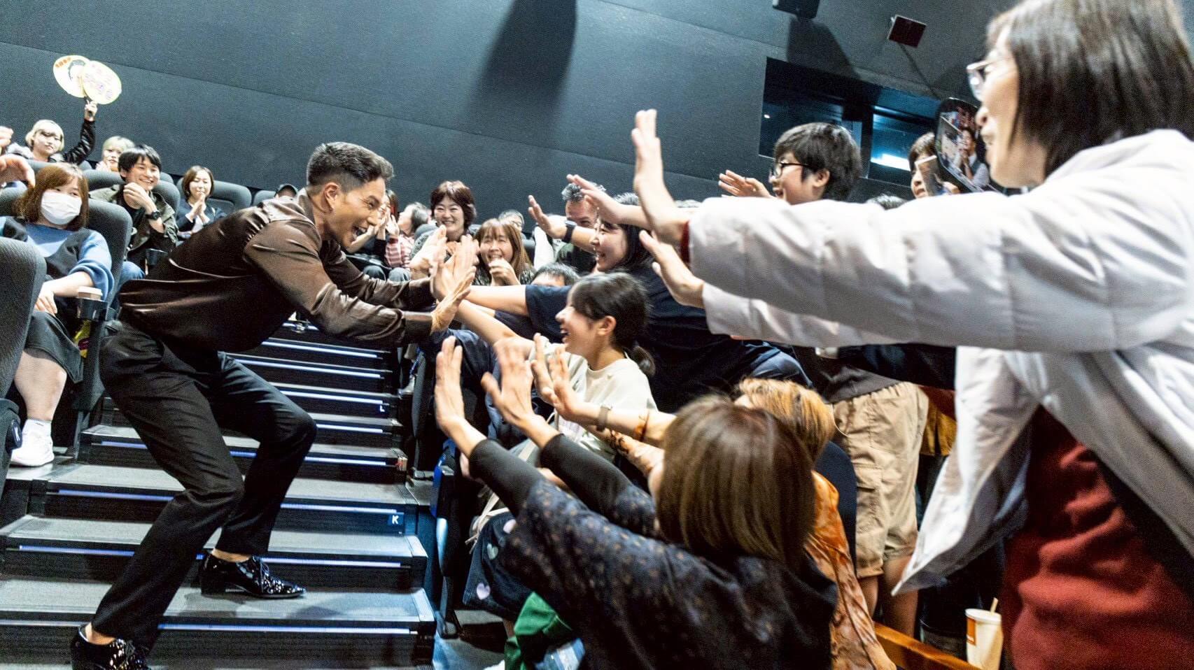 キャラバン写真8