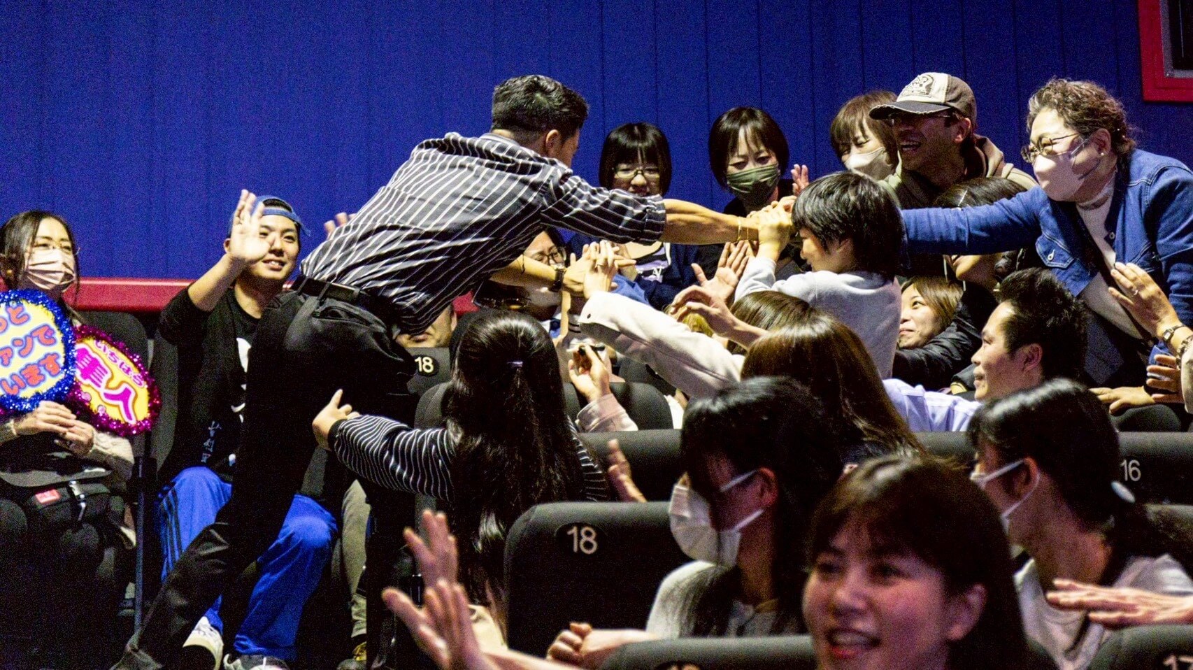 キャラバン写真8