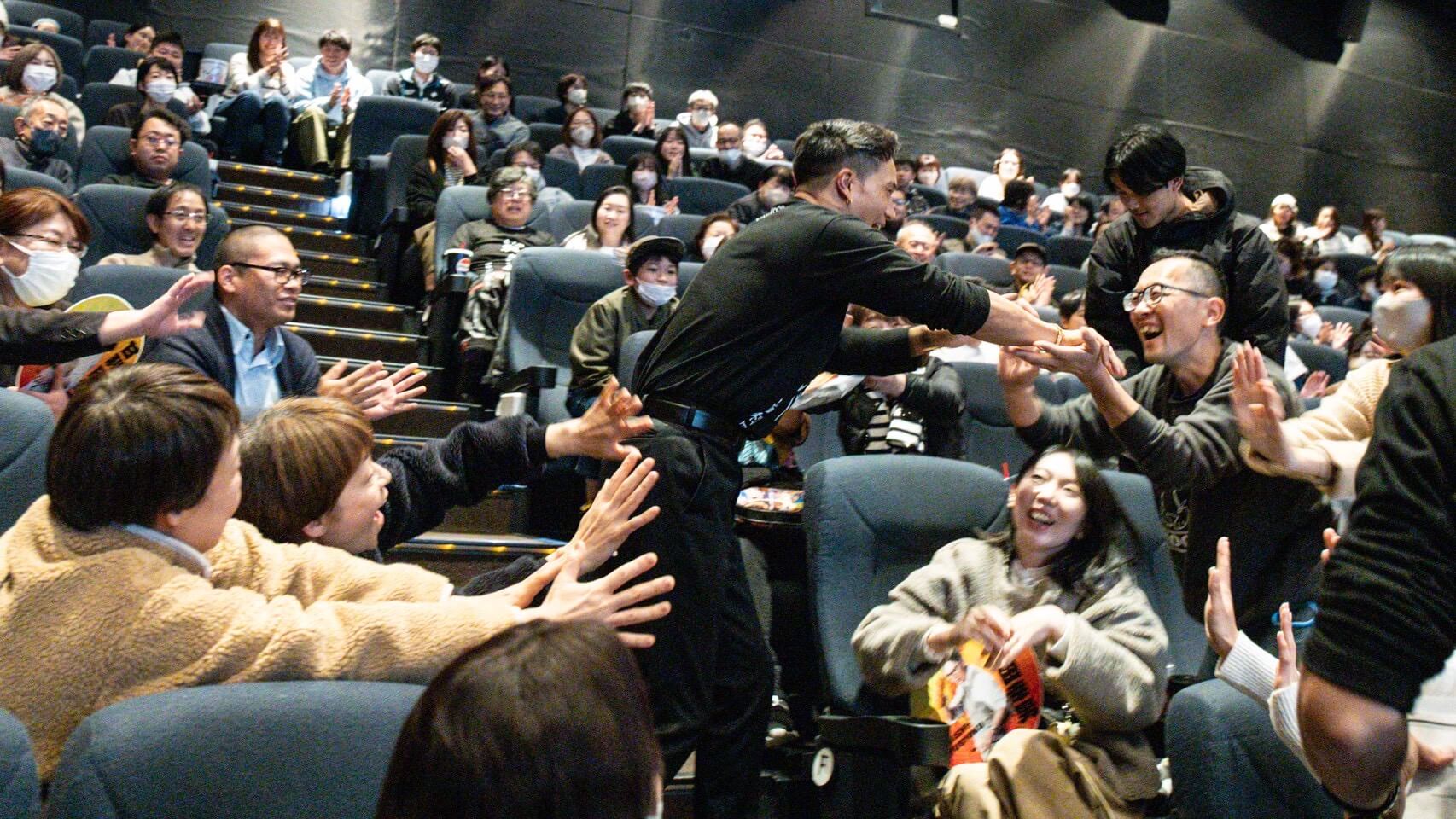 キャラバン写真5